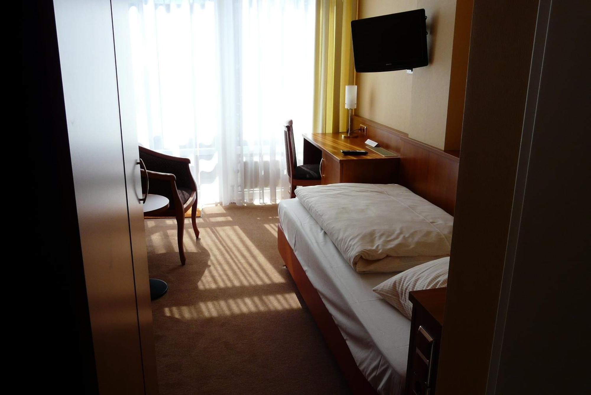 Traveller Hotel Любек Екстер'єр фото