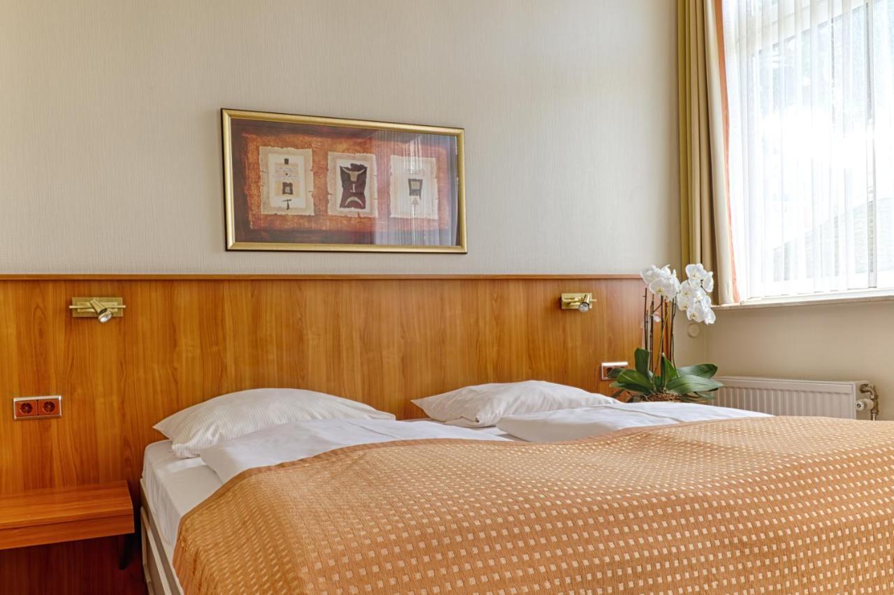 Traveller Hotel Любек Екстер'єр фото