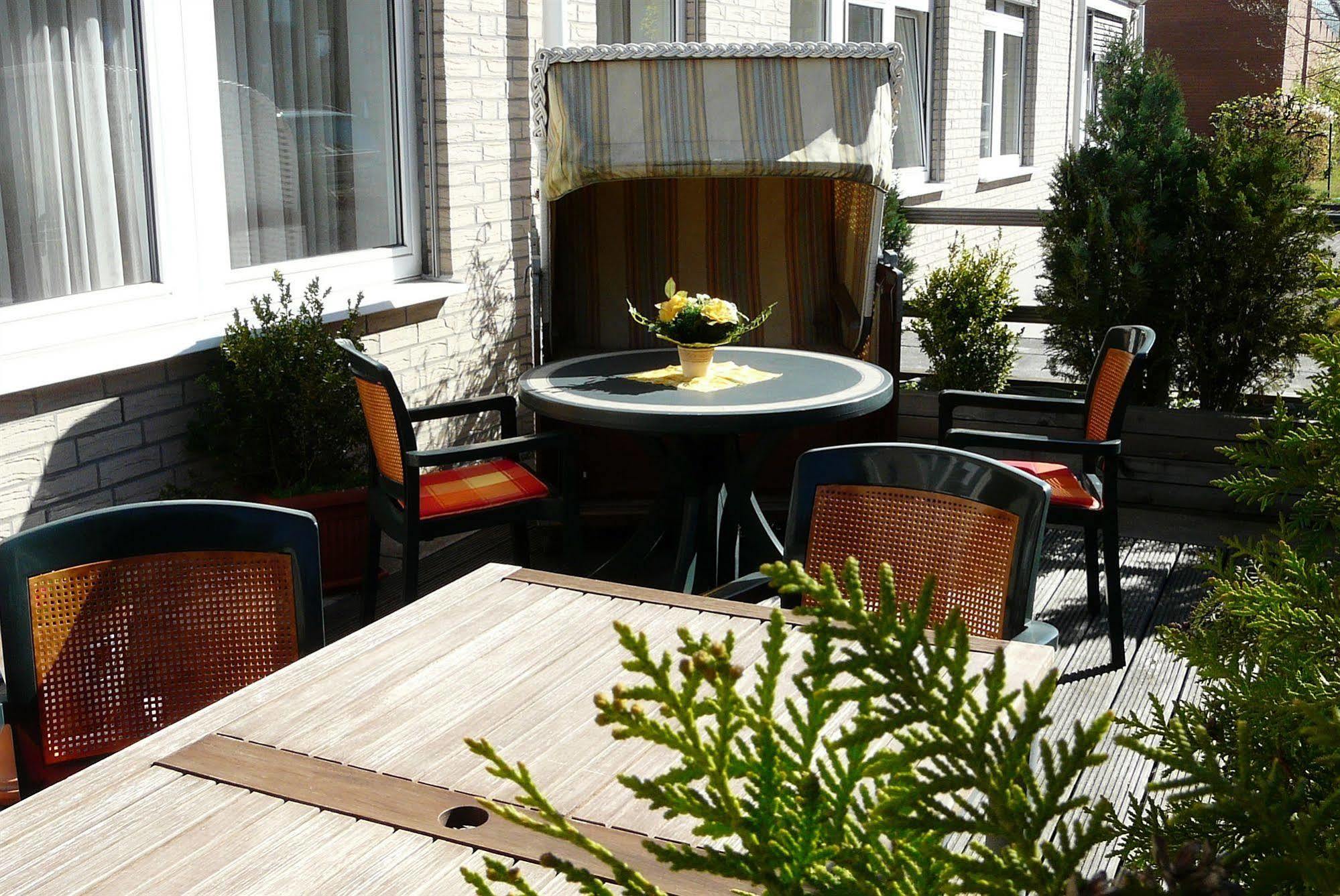 Traveller Hotel Любек Екстер'єр фото