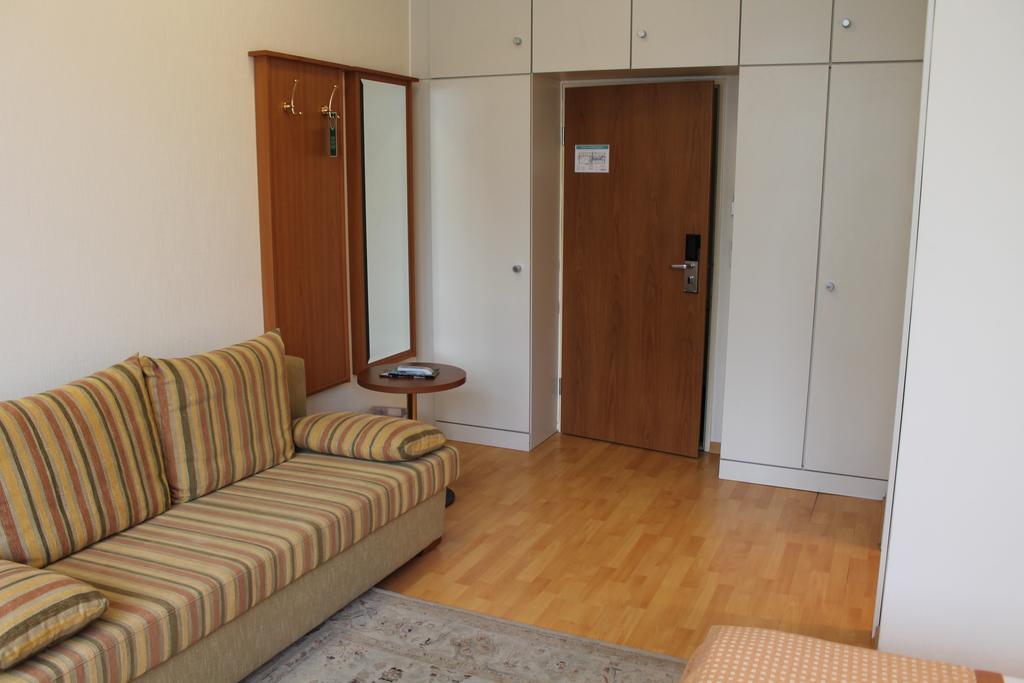 Traveller Hotel Любек Екстер'єр фото